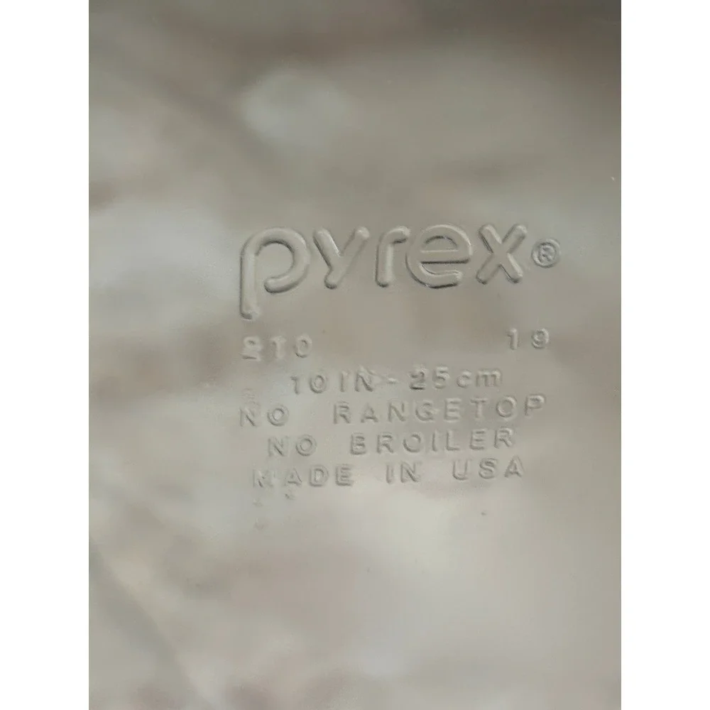 Pyrex 210 Clear Glass Pie Plate 10 Inch 25cm Round Bakeware Made in USA Set of 2